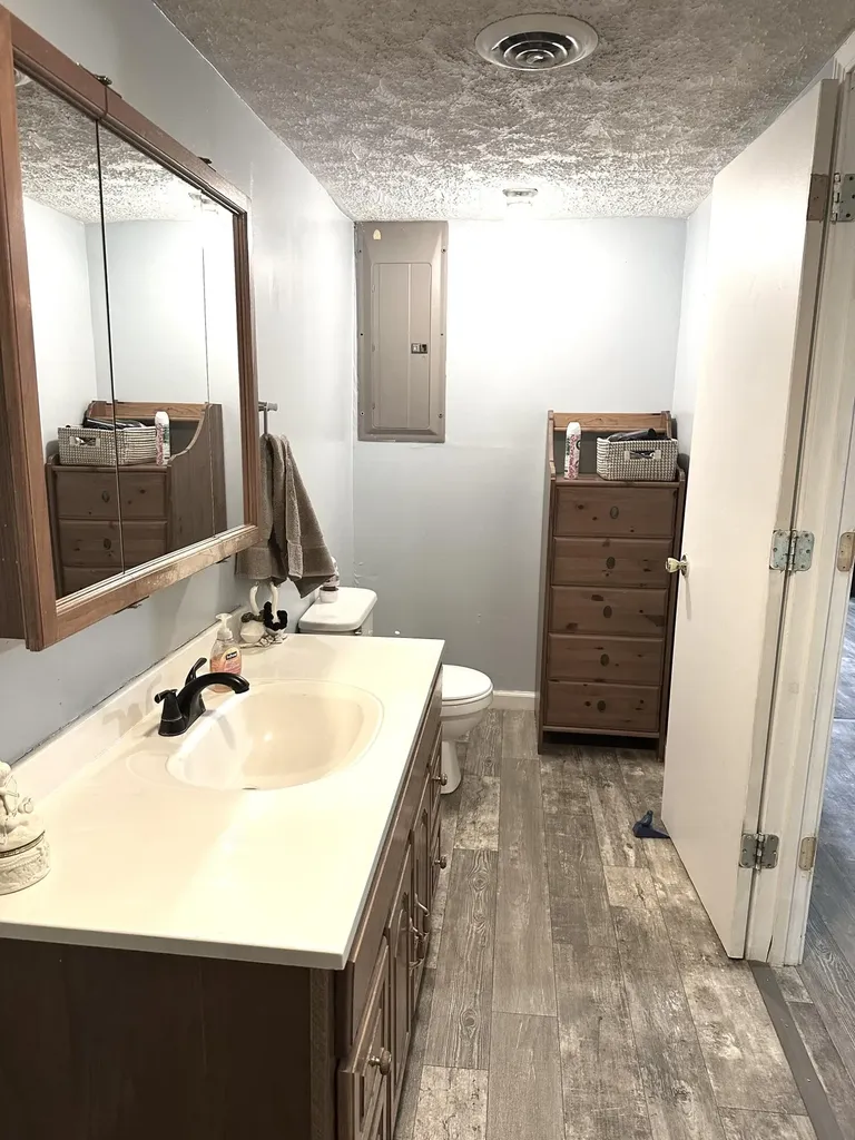 330 Happy Hollow Road Hustonville KY 40437