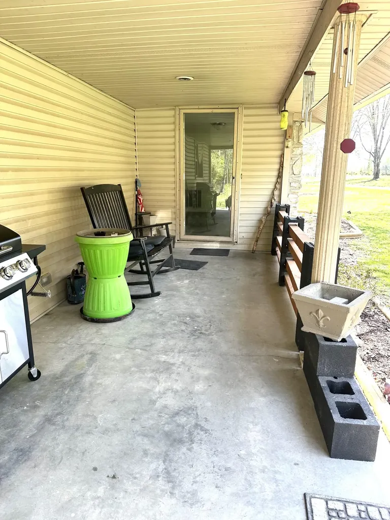 330 Happy Hollow Road Hustonville KY 40437