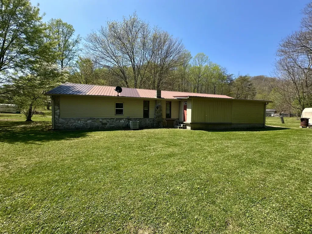 330 Happy Hollow Road Hustonville KY 40437