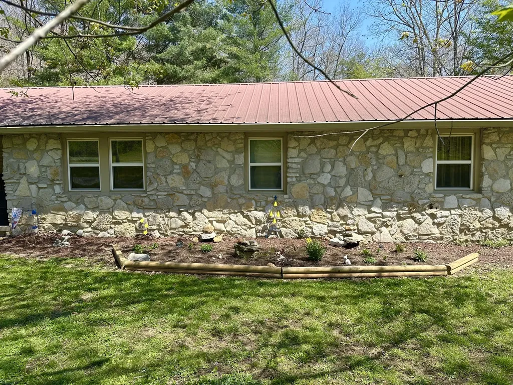 330 Happy Hollow Road Hustonville KY 40437