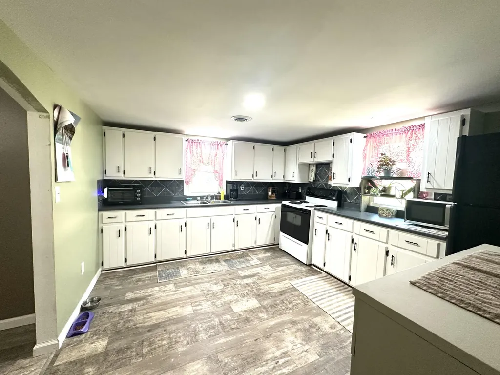 330 Happy Hollow Road Hustonville KY 40437