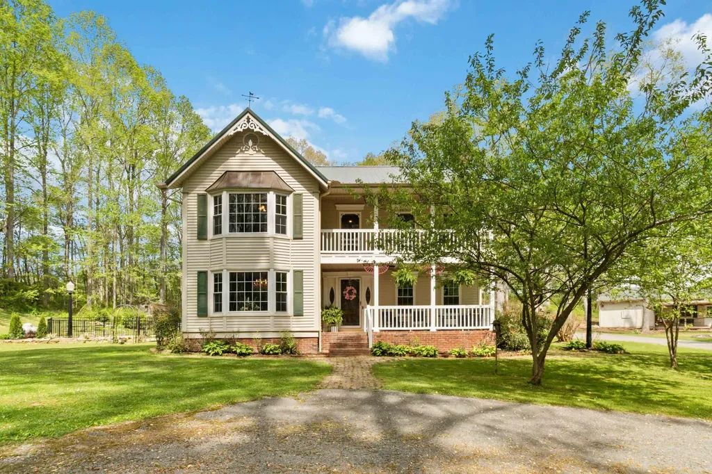 175 Black Wood Lane London KY 40741