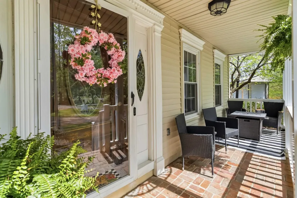 175 Black Wood Lane London KY 40741