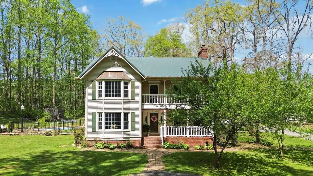 175 Black Wood Lane London KY 40741