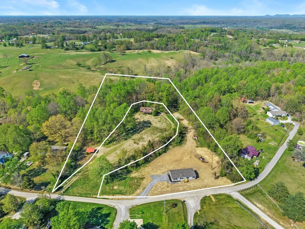 235 Snowden Lane Waco KY 40385