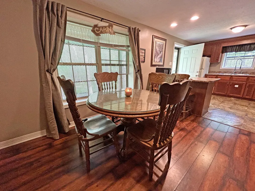 1180 Raccoon Creek Road Mckee KY 40447