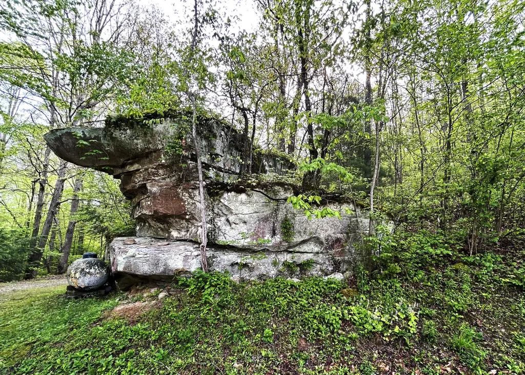1180 Raccoon Creek Road Mckee KY 40447