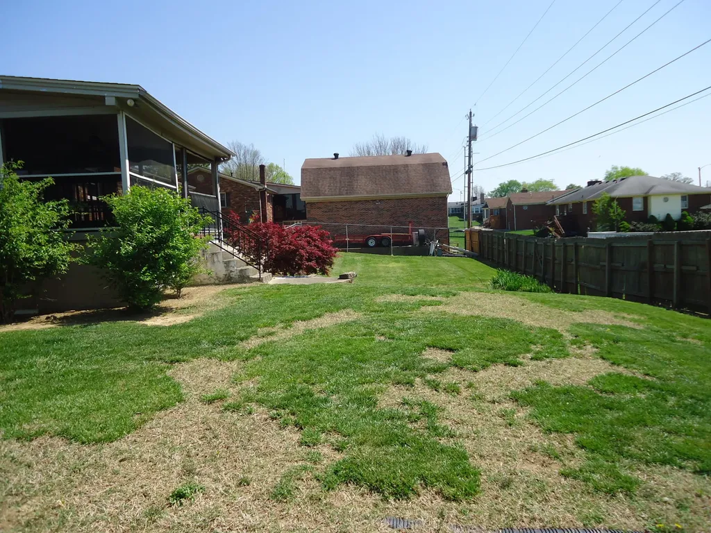 106 Pine Hill Drive Lancaster KY 40444