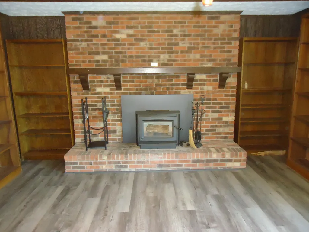 106 Pine Hill Drive Lancaster KY 40444