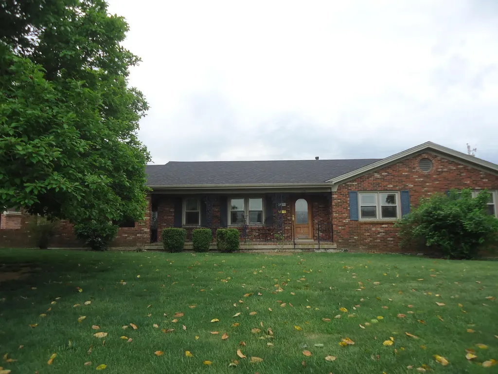 106 Pine Hill Drive Lancaster KY 40444