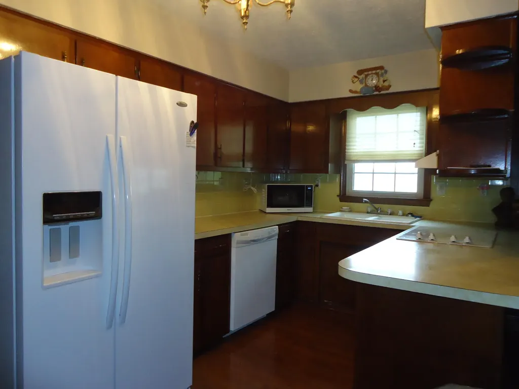 106 Pine Hill Drive Lancaster KY 40444
