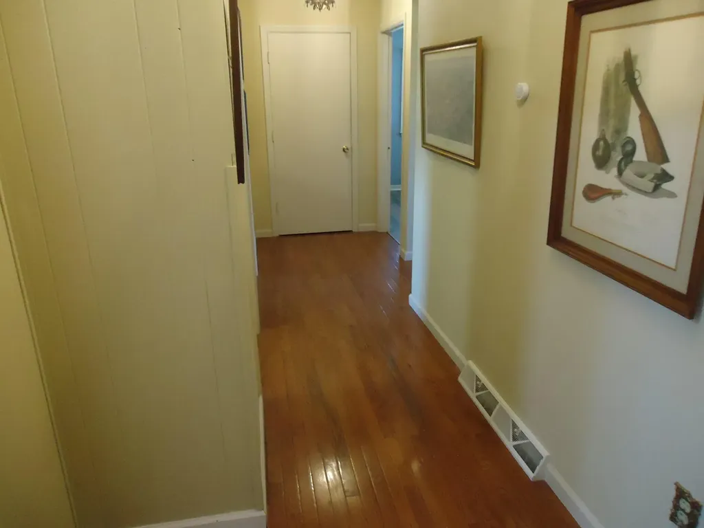 106 Pine Hill Drive Lancaster KY 40444