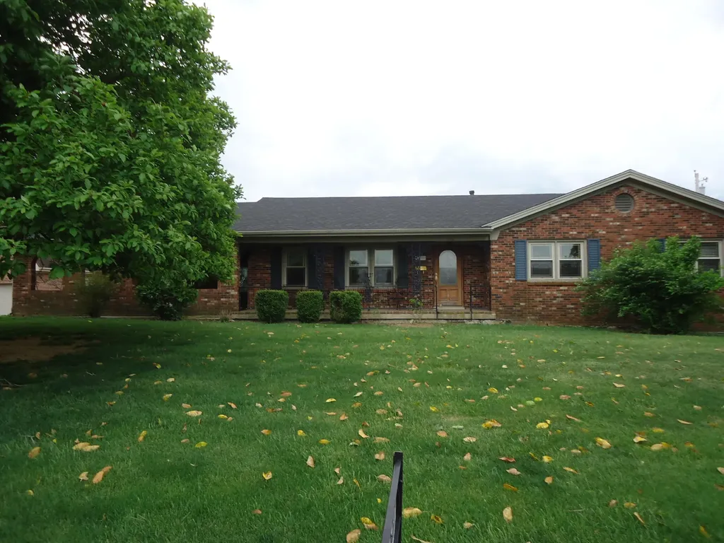 106 Pine Hill Drive Lancaster KY 40444
