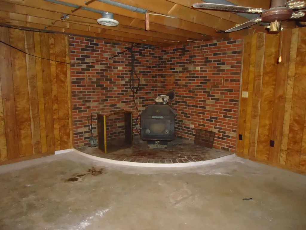 106 Pine Hill Drive Lancaster KY 40444