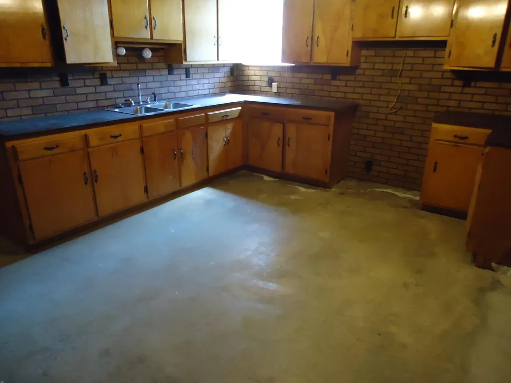 106 Pine Hill Drive Lancaster KY 40444