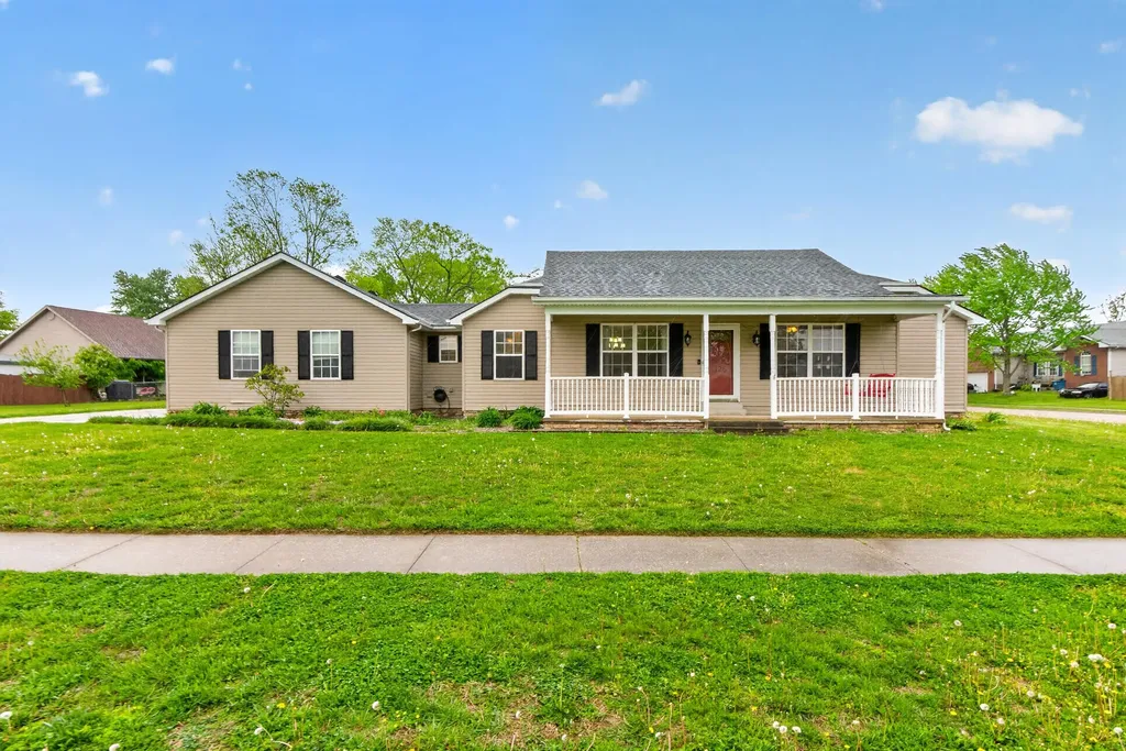 126 Sturbridge Drive Georgetown KY 40324