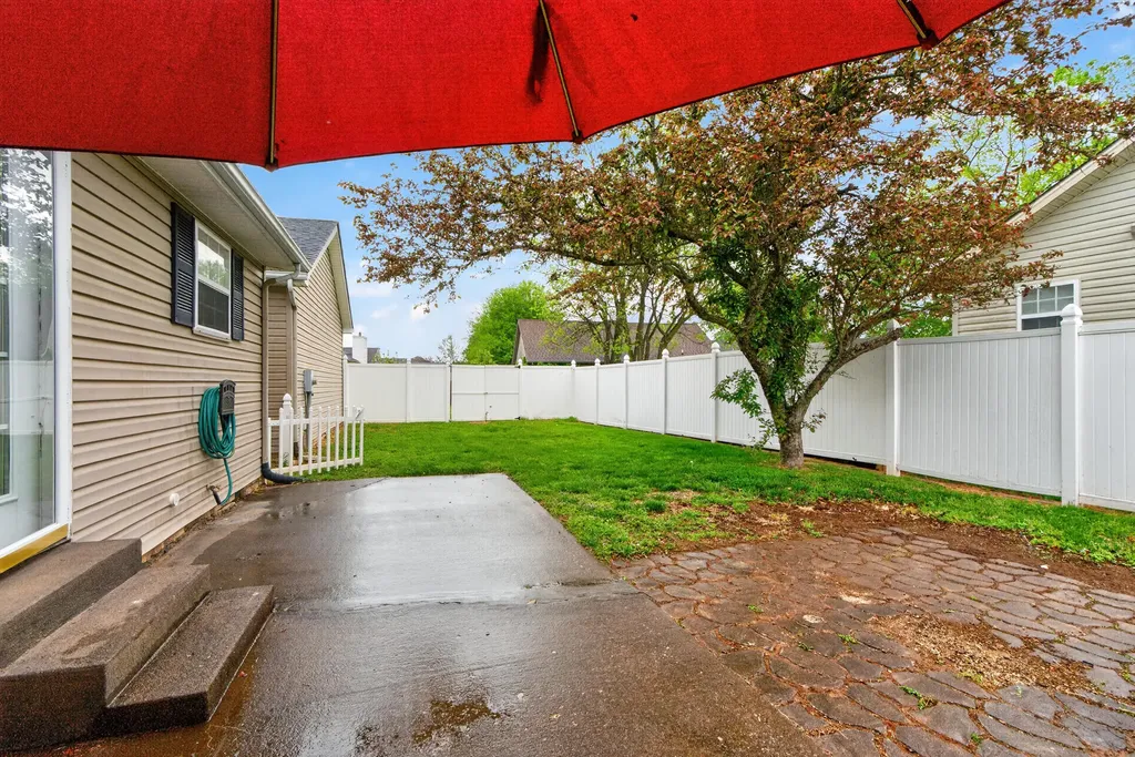 126 Sturbridge Drive Georgetown KY 40324