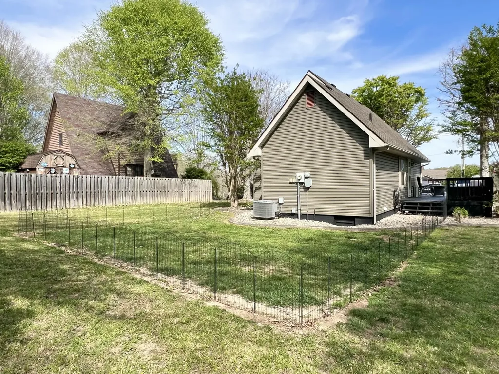 56 Lily Creek Court Jamestown KY 42629