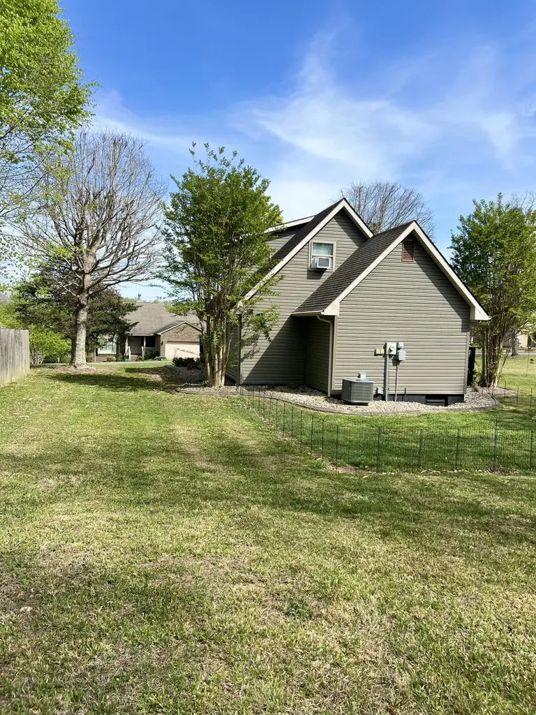 56 Lily Creek Court Jamestown KY 42629