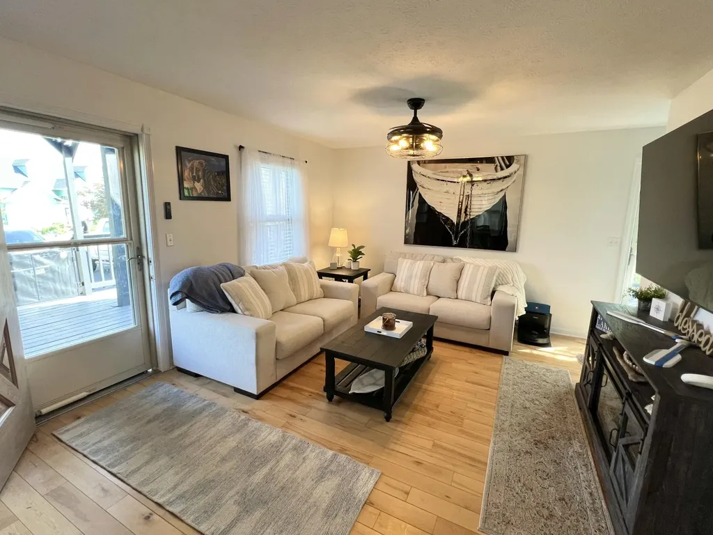 56 Lily Creek Court Jamestown KY 42629