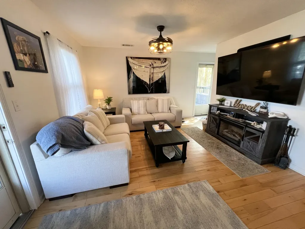 56 Lily Creek Court Jamestown KY 42629