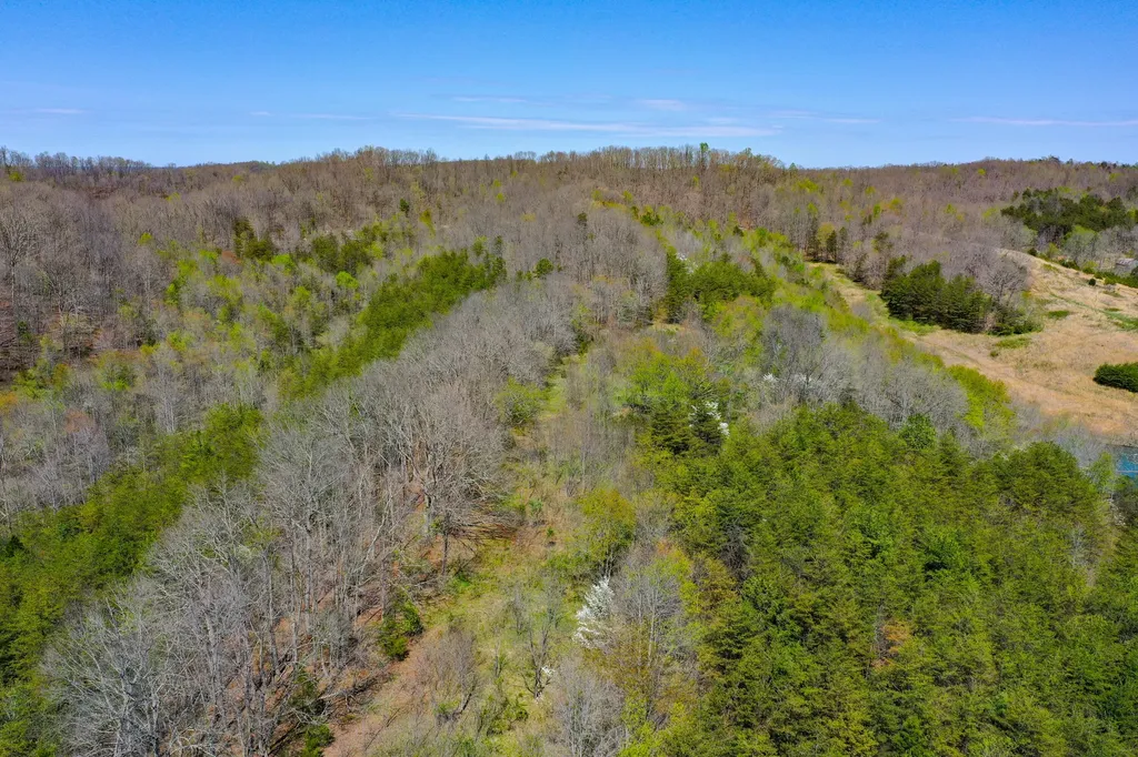 968 Taylor School Road London KY 40741