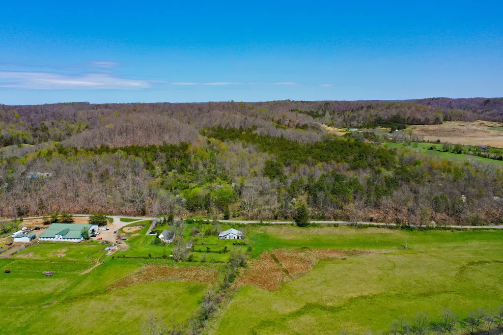 968 Taylor School Road London KY 40741