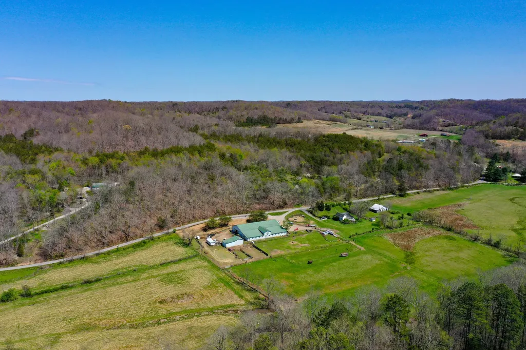 968 Taylor School Road London KY 40741