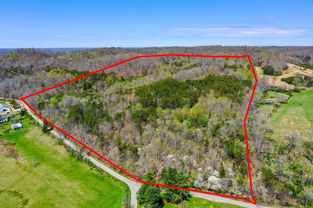 968 Taylor School Road London KY 40741