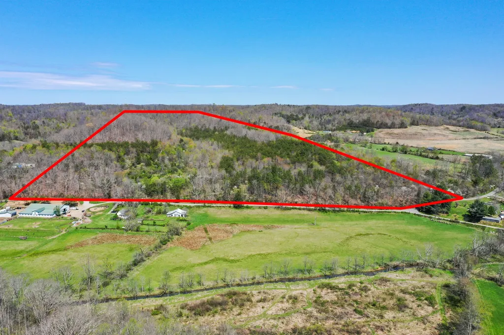 968 Taylor School Road London KY 40741