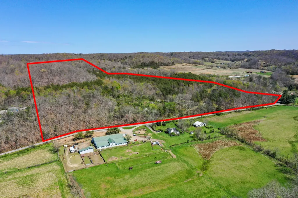 968 Taylor School Road London KY 40741