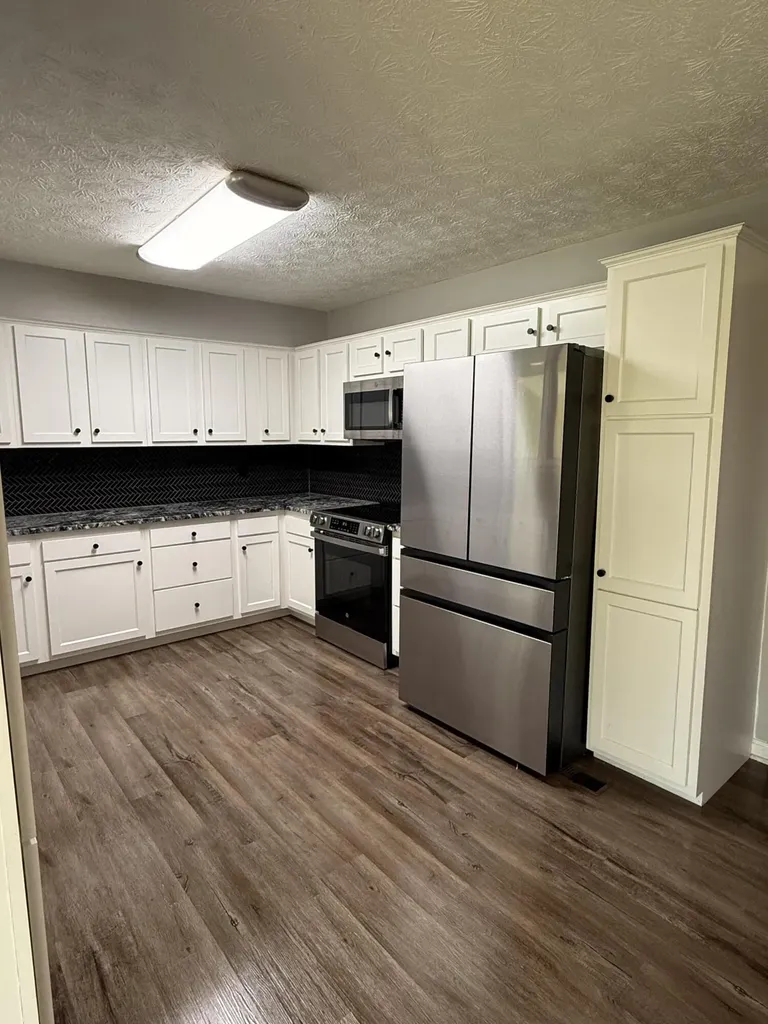 582 Hutchison Road Paris KY 40361