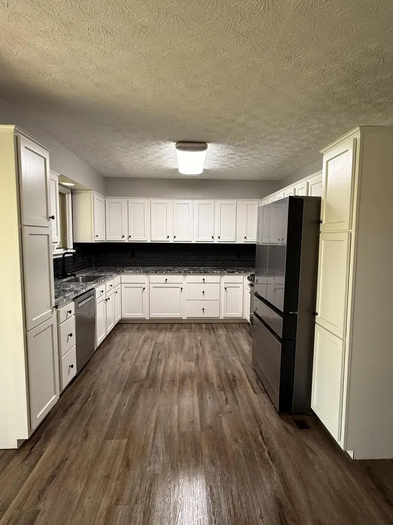 582 Hutchison Road Paris KY 40361