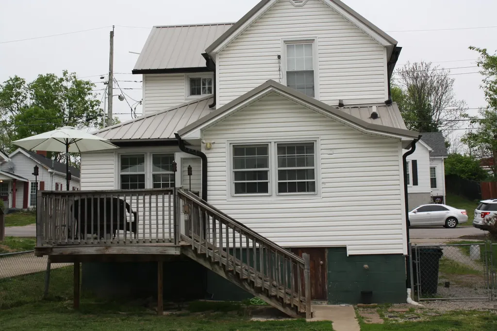 130 E Walnut Street Richmond KY 40475
