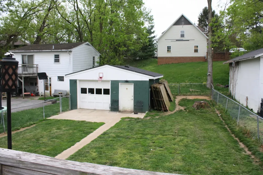 130 E Walnut Street Richmond KY 40475