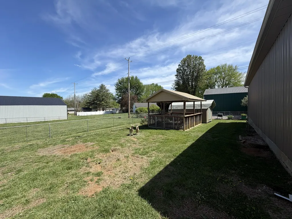 411 Boat Dock Road Somerset KY 42501