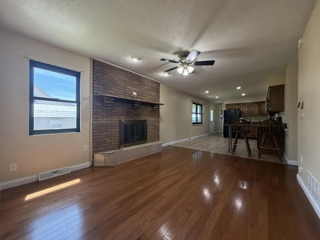 411 Boat Dock Road Somerset KY 42501