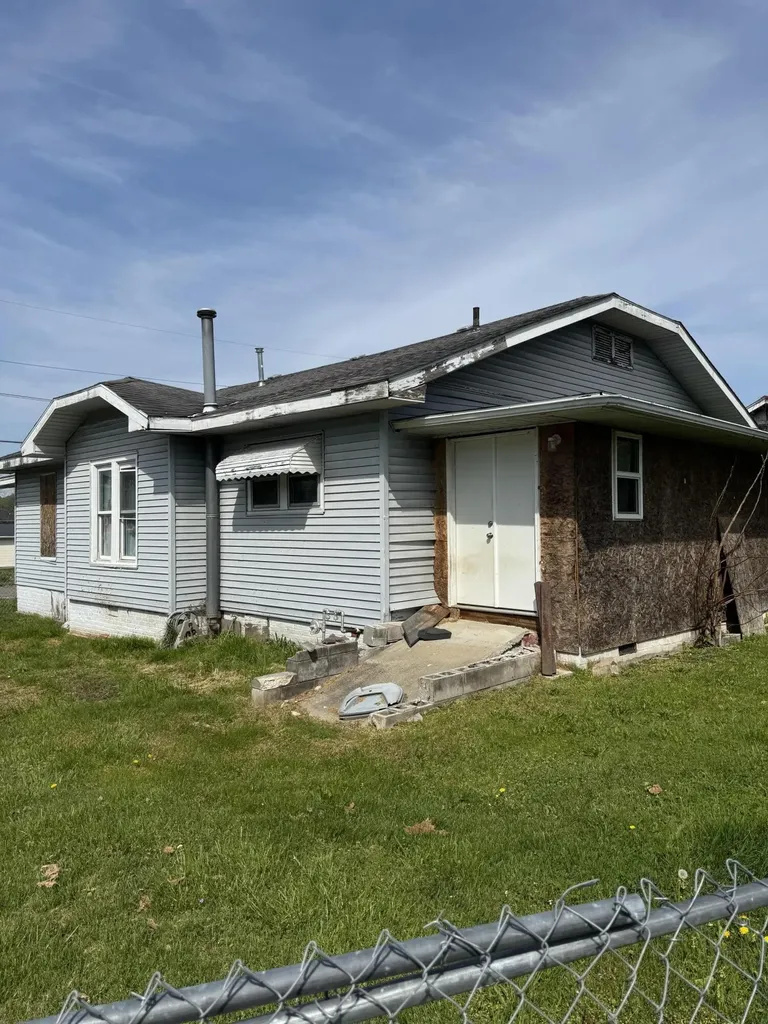 305 Hamlin Avenue Corbin KY 40701