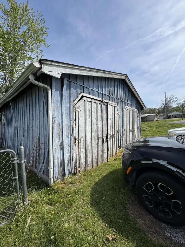305 Hamlin Avenue Corbin KY 40701