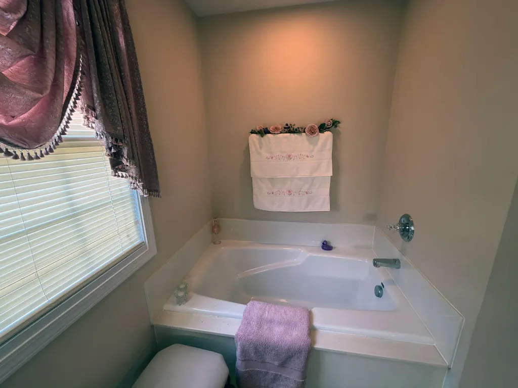229 Cameron Drive Nicholasville KY 40356