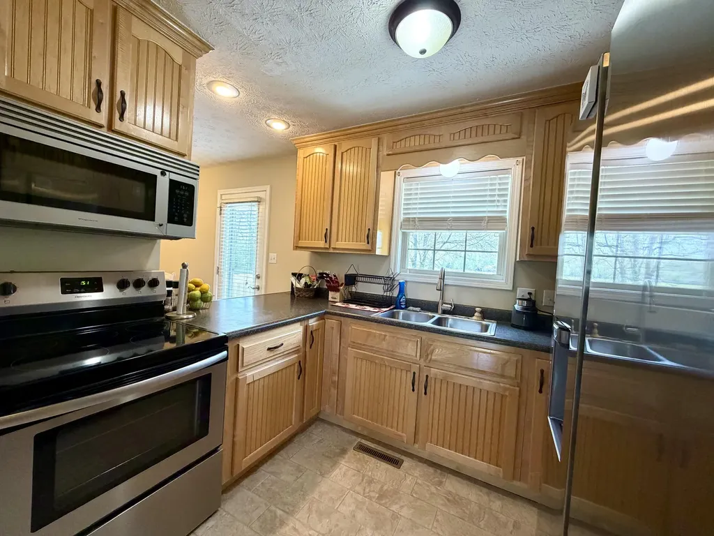 408 Sage Grass Drive Berea KY 40403