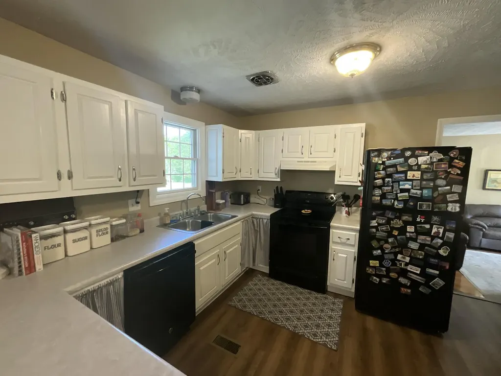 110 Cherry Lane Burnside KY 42519