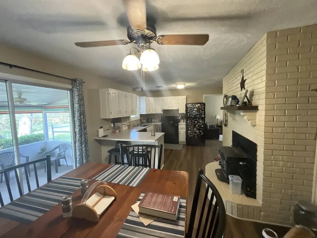110 Cherry Lane Burnside KY 42519