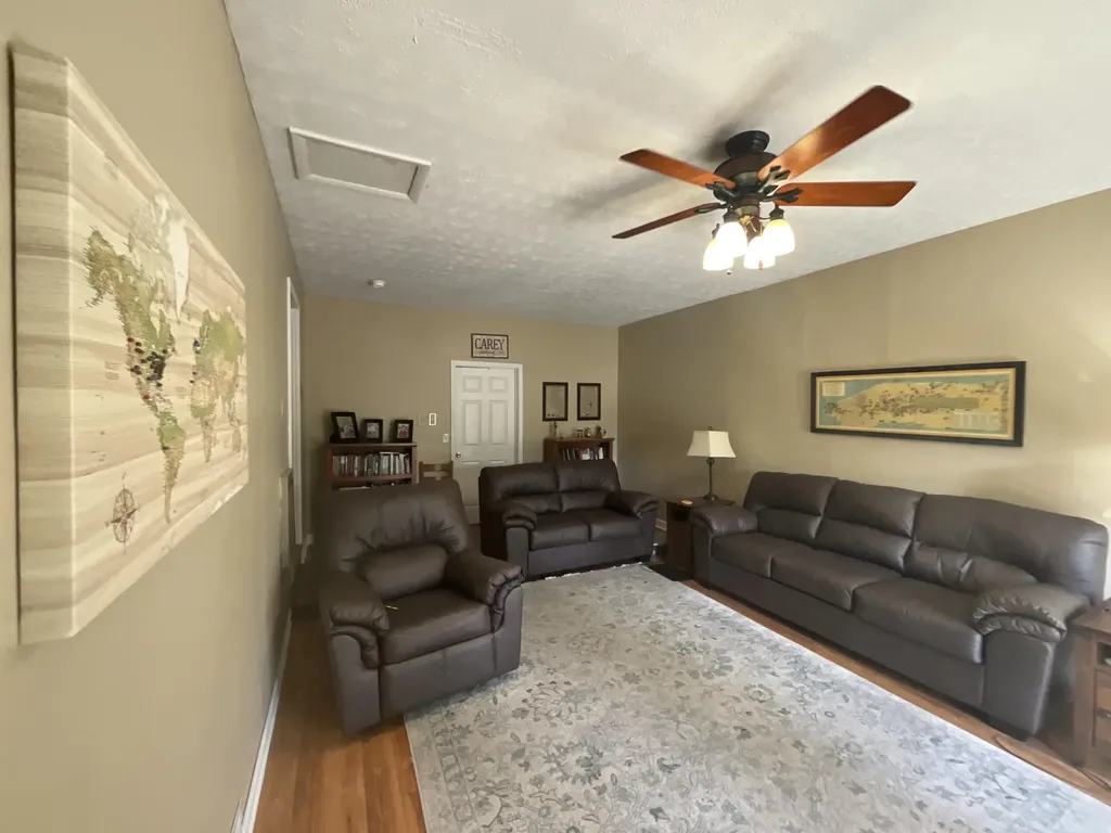 110 Cherry Lane Burnside KY 42519