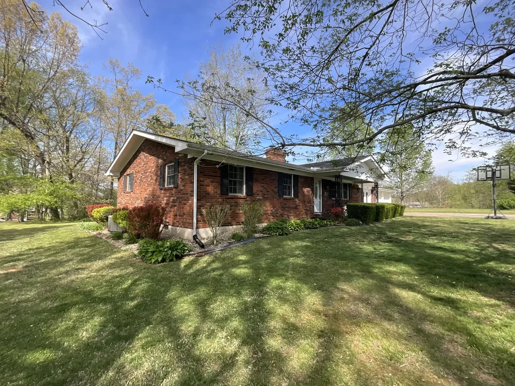 110 Cherry Lane Burnside KY 42519
