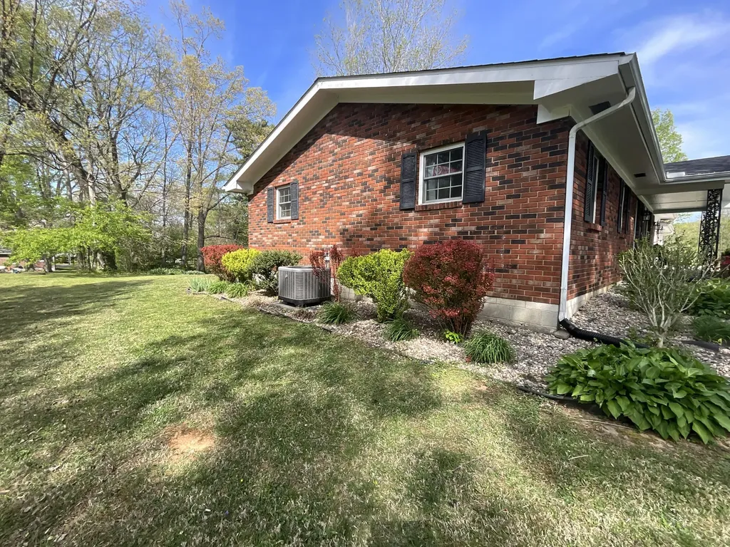 110 Cherry Lane Burnside KY 42519