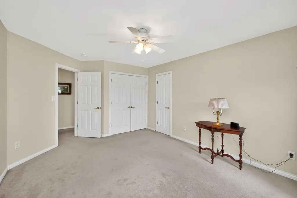 660 Poplar Springs Lane Lexington KY 40515