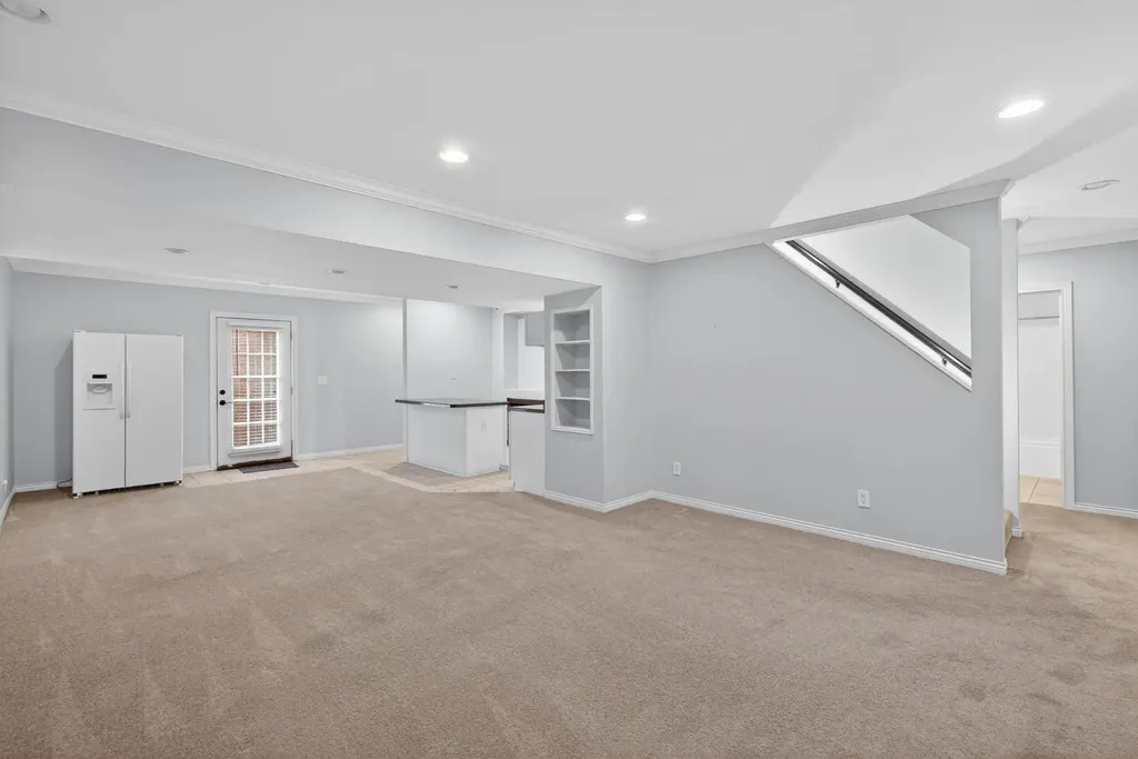 660 Poplar Springs Lane Lexington KY 40515