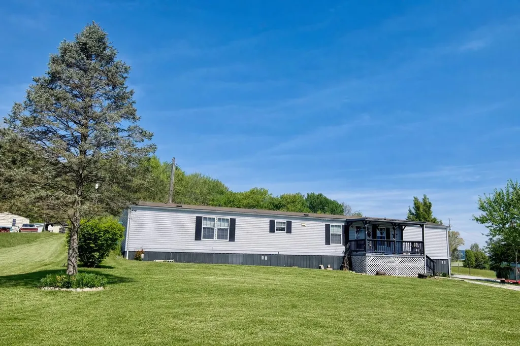 565 Bell Lane Monticello KY 42633