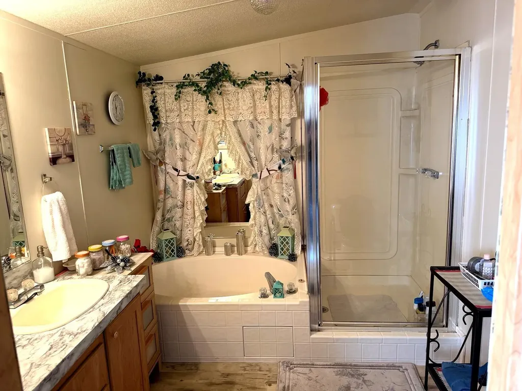 565 Bell Lane Monticello KY 42633